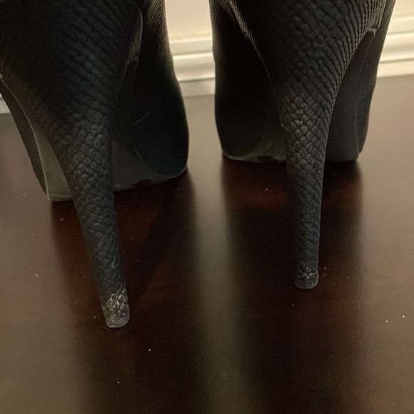Jessica Simpson Pumps - Picture 5 of 5